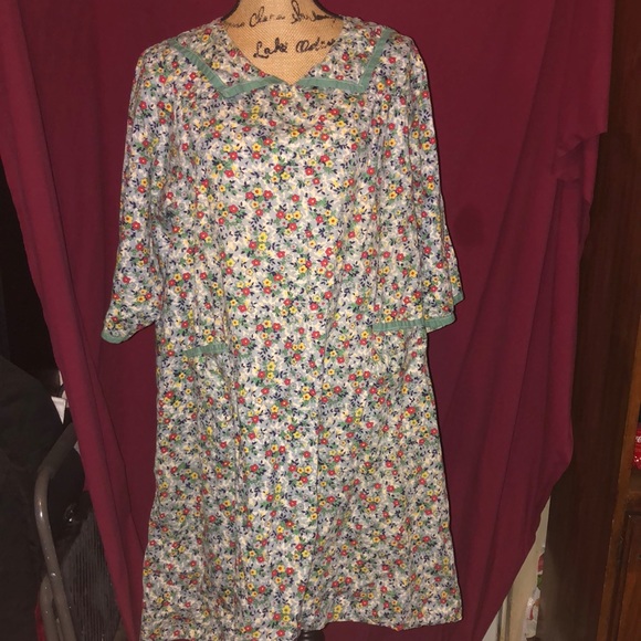 VINTAGE Hand/homemade Dress/Smock - Picture 1 of 3